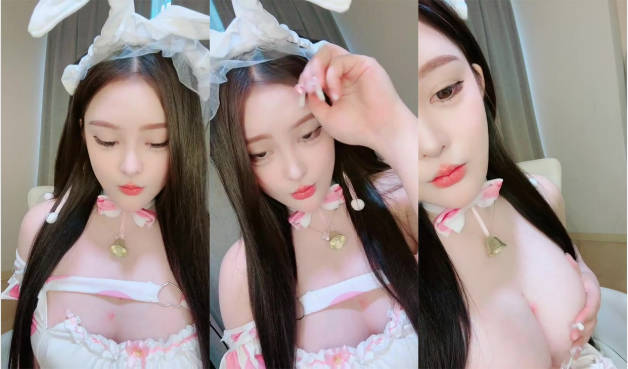 珠峰颜值 美炸了！【草莓味蛋糕】软糯闷骚~无敌豪乳小粉逼